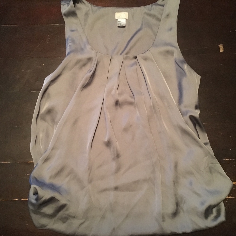 Gray H&M shell top